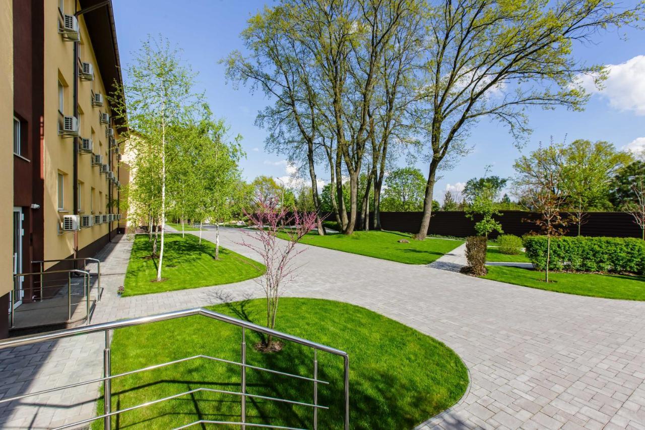 Gd Apartment Osokorky Kiev Ngoại thất bức ảnh